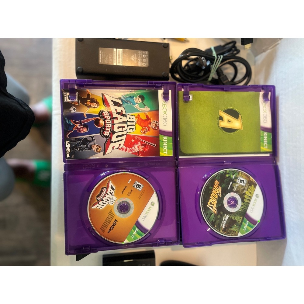 Microsoft Xbox 360 S 250GB Bundle w/ Kinect, Controller, Cords & 2 Games-Tested! - Picture 7 of 11